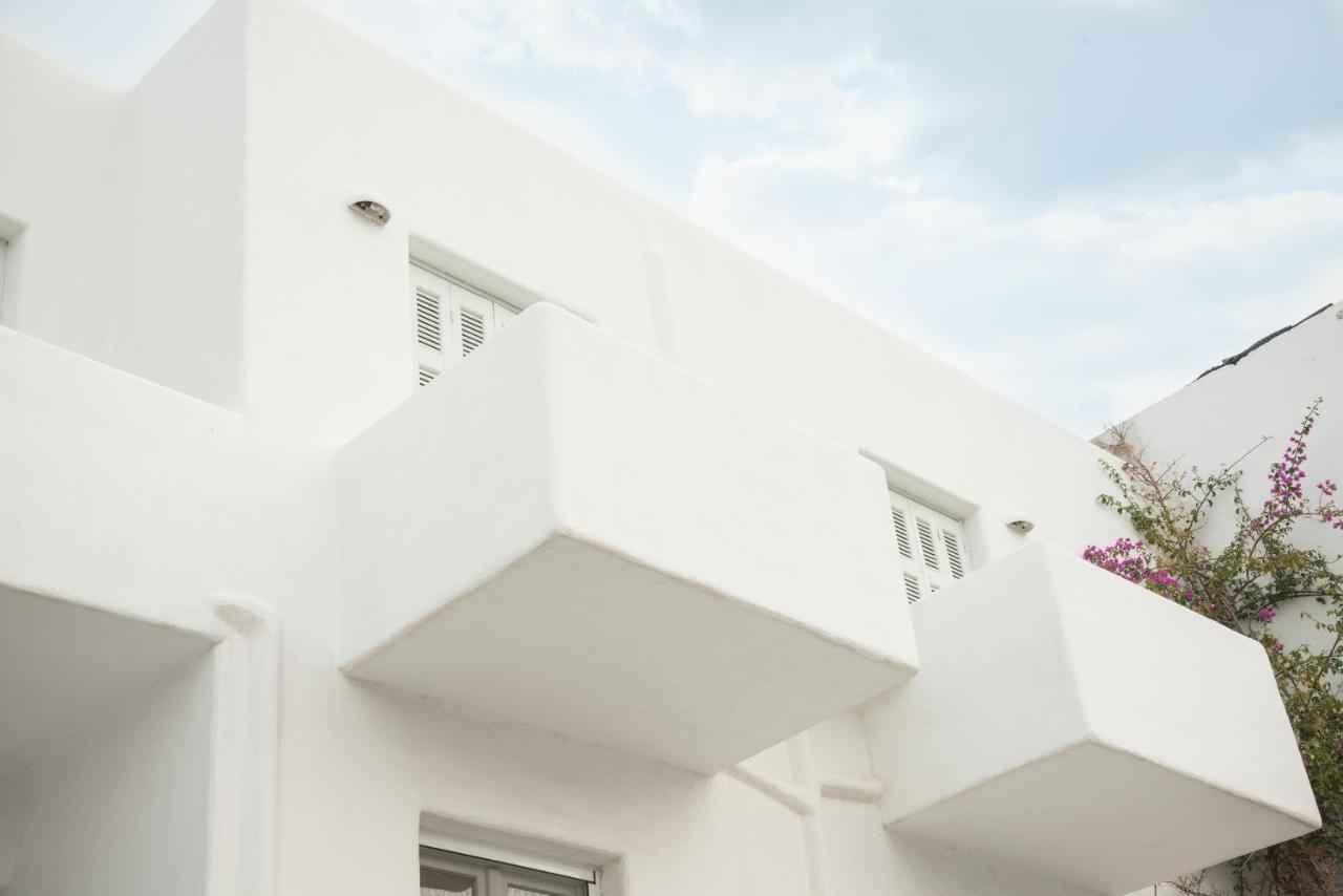 Capetan Giorgantas Hotel Adamantas Exterior photo